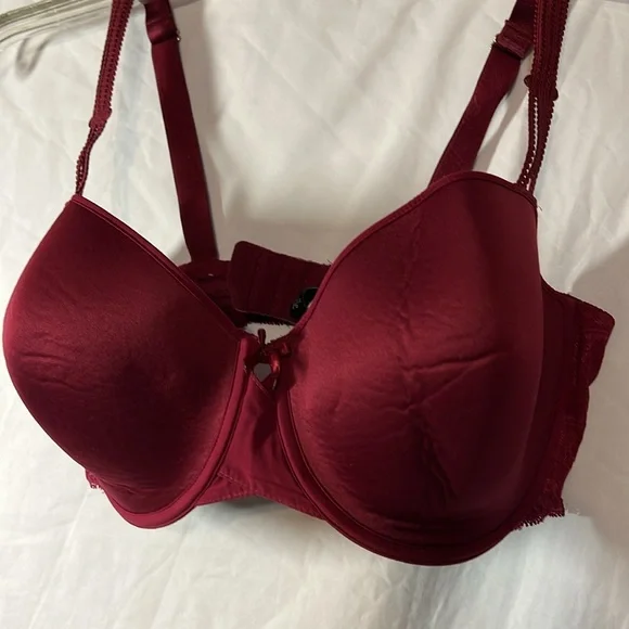 Chantelle Bra Size 36DDD/36F - Picture 2 of 7